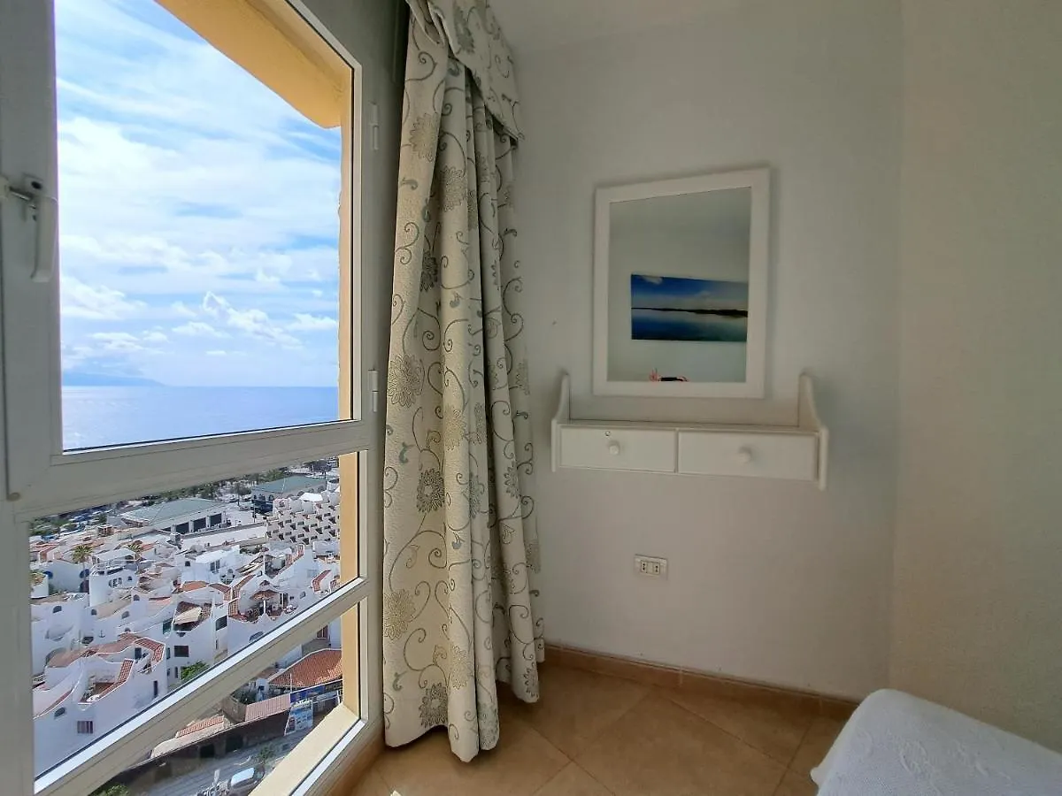 Apartment Amazing View Over The Ocean In Playa De Las Americas